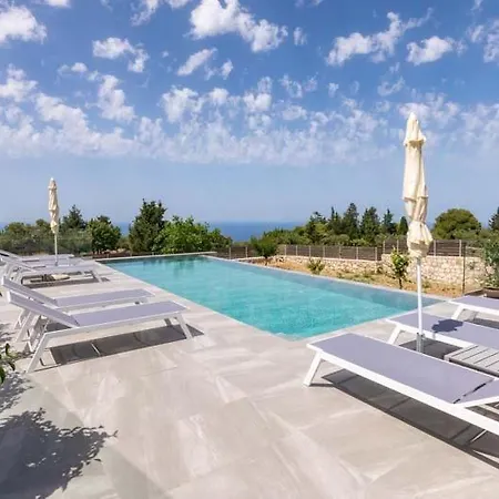 Apartment Alonaki *