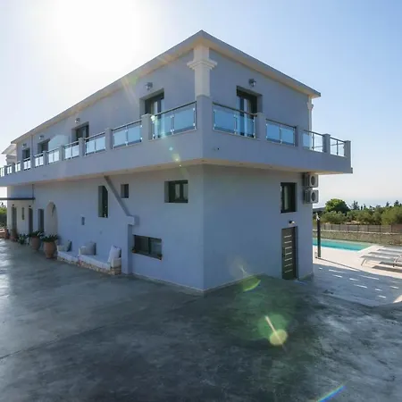 Apartment Alonaki *