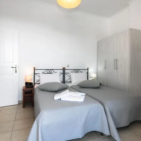 Alonaki Apartment