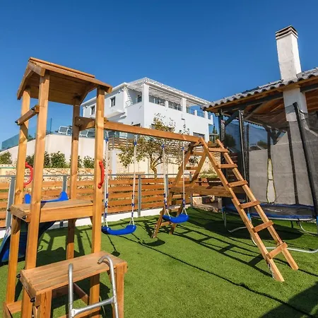 Alonaki Apartment