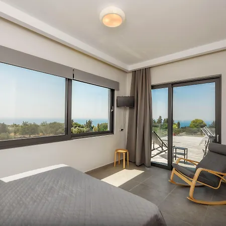 Alonaki Apartment Agios Leon